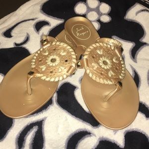 Jack Rogers sandals 😍😍